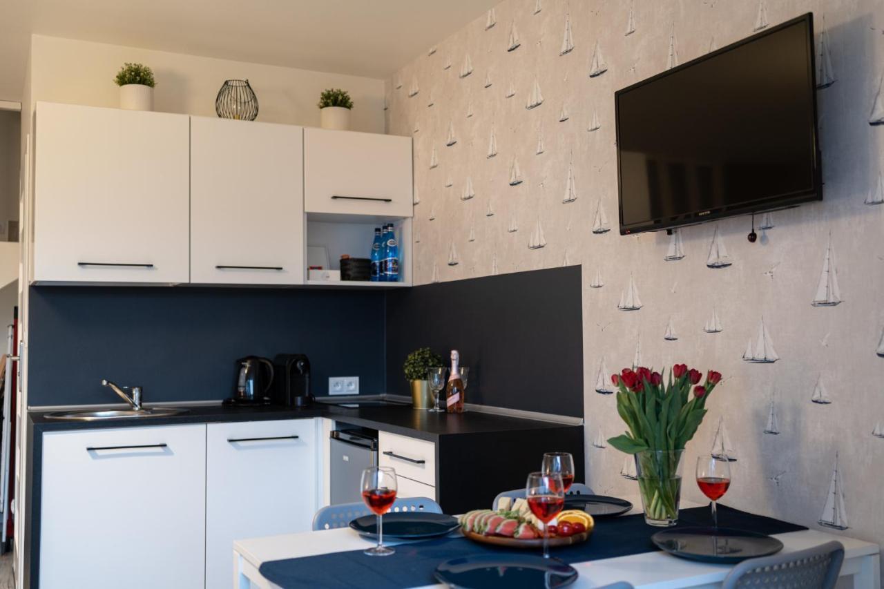 Karwia Marina Apartamenty المظهر الخارجي الصورة